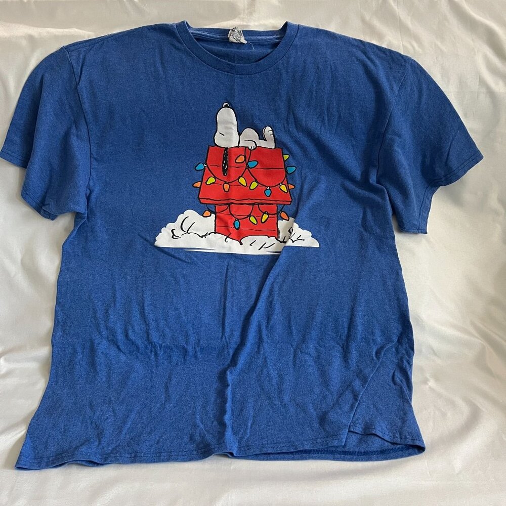 Snoopy Christmas Lights Delta Pro Weight Blue T-Shirt XL 50/50 Cotton Polyester